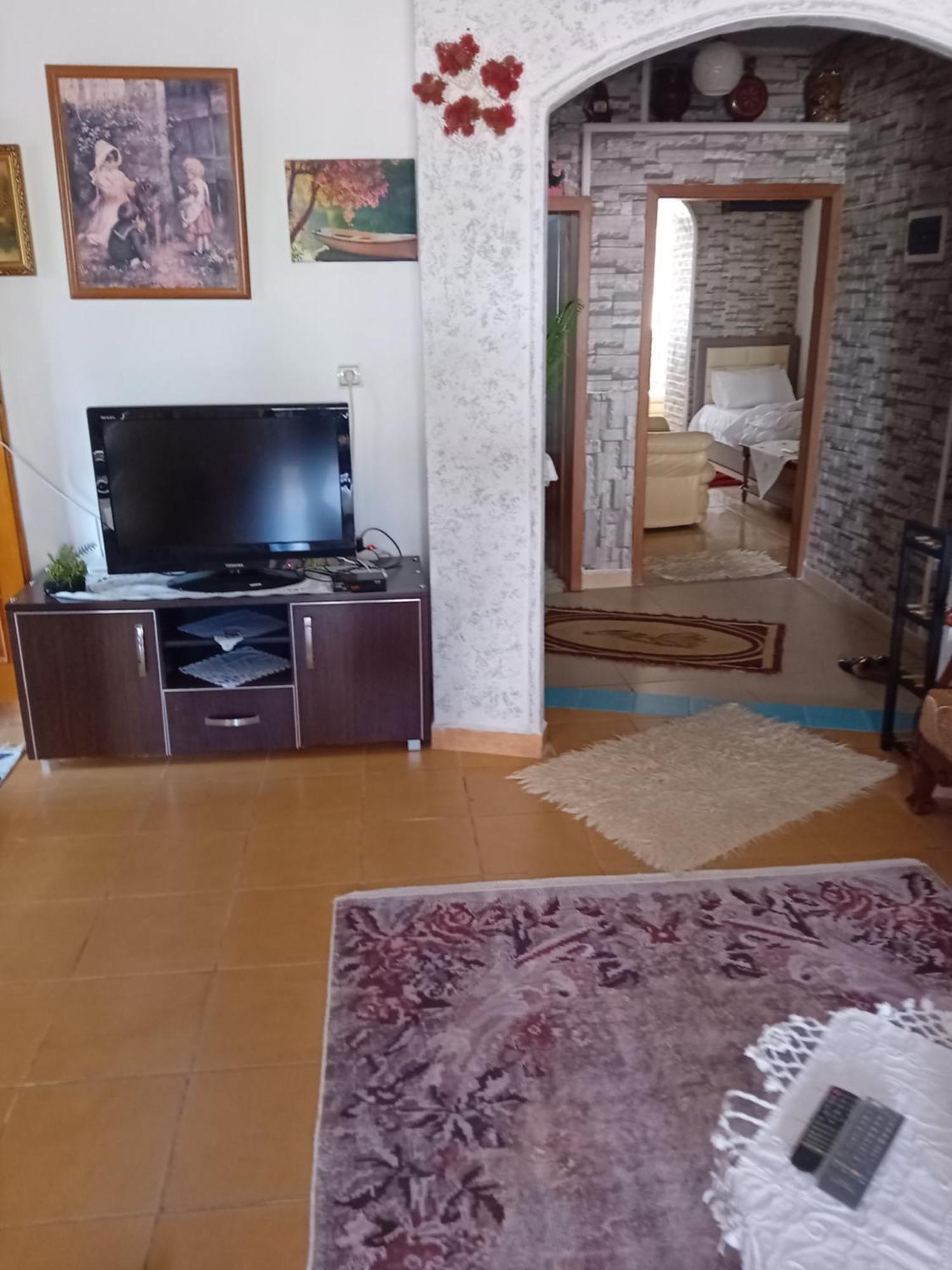 Olivia Guesthouse Gjirokaster Exterior photo